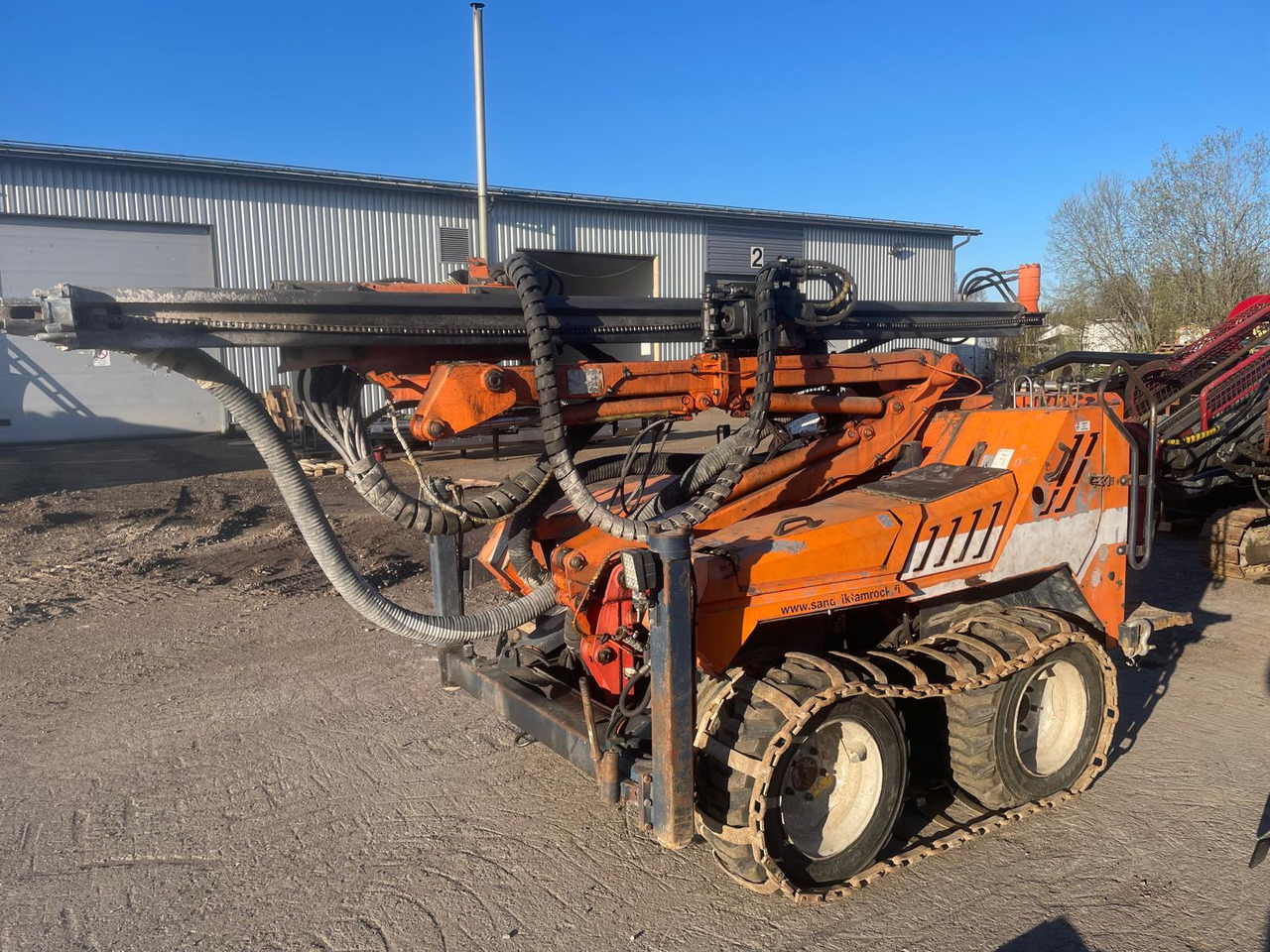 Tamrock Commando 120R - Drilling rig: picture 2 Tamrock Commando 120R - Drilling rig: picture 2