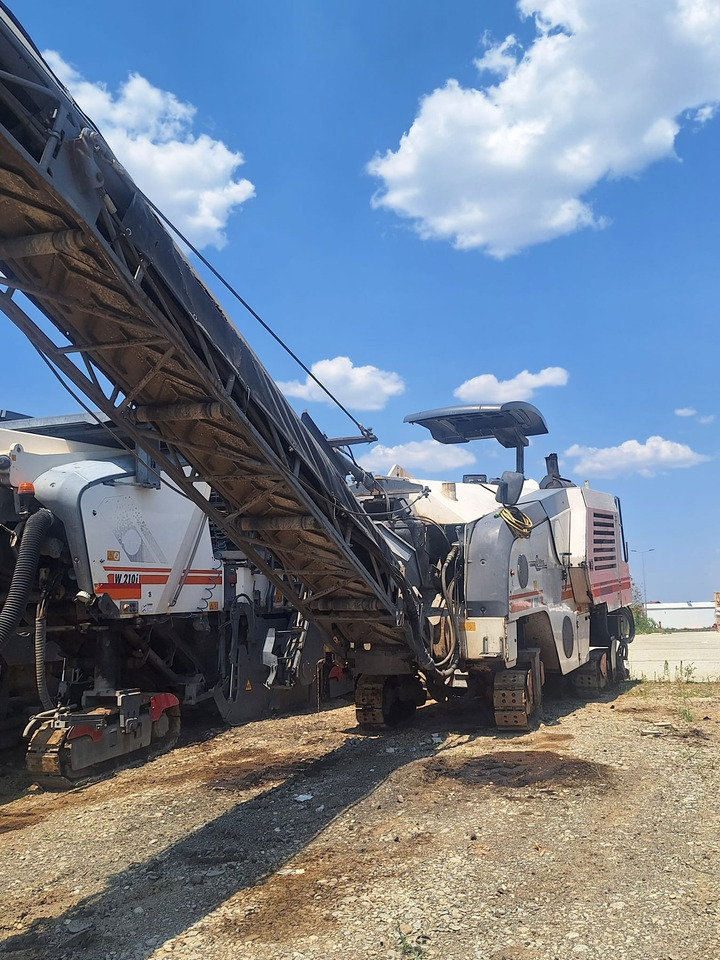 Wirtgen W 120 F - Cold planer: picture 1 Wirtgen W 120 F - Cold planer: picture 1