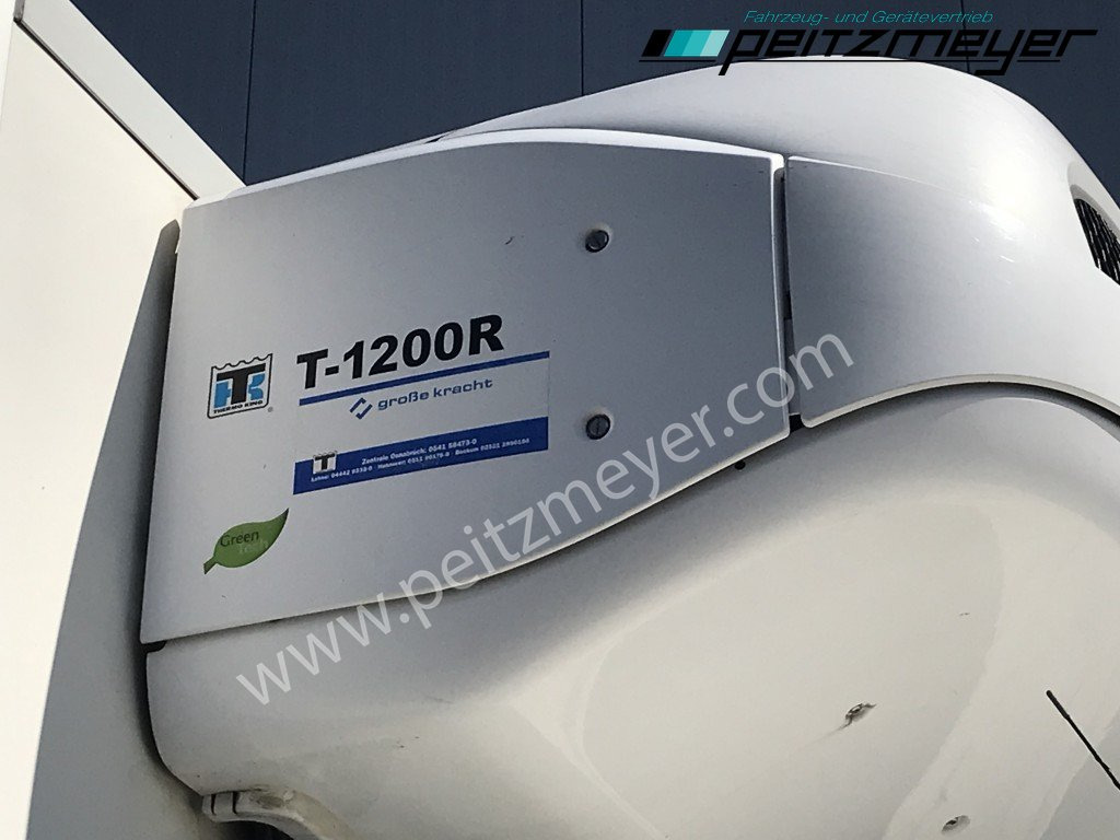 Refrigerator truck MERCEDES-BENZ Atego 1530 L Tiefkühlkoffer m. LBW, Thermoking T 1200 faltb. LBW 1,5 t., Seitentür, Trennwand: picture 28