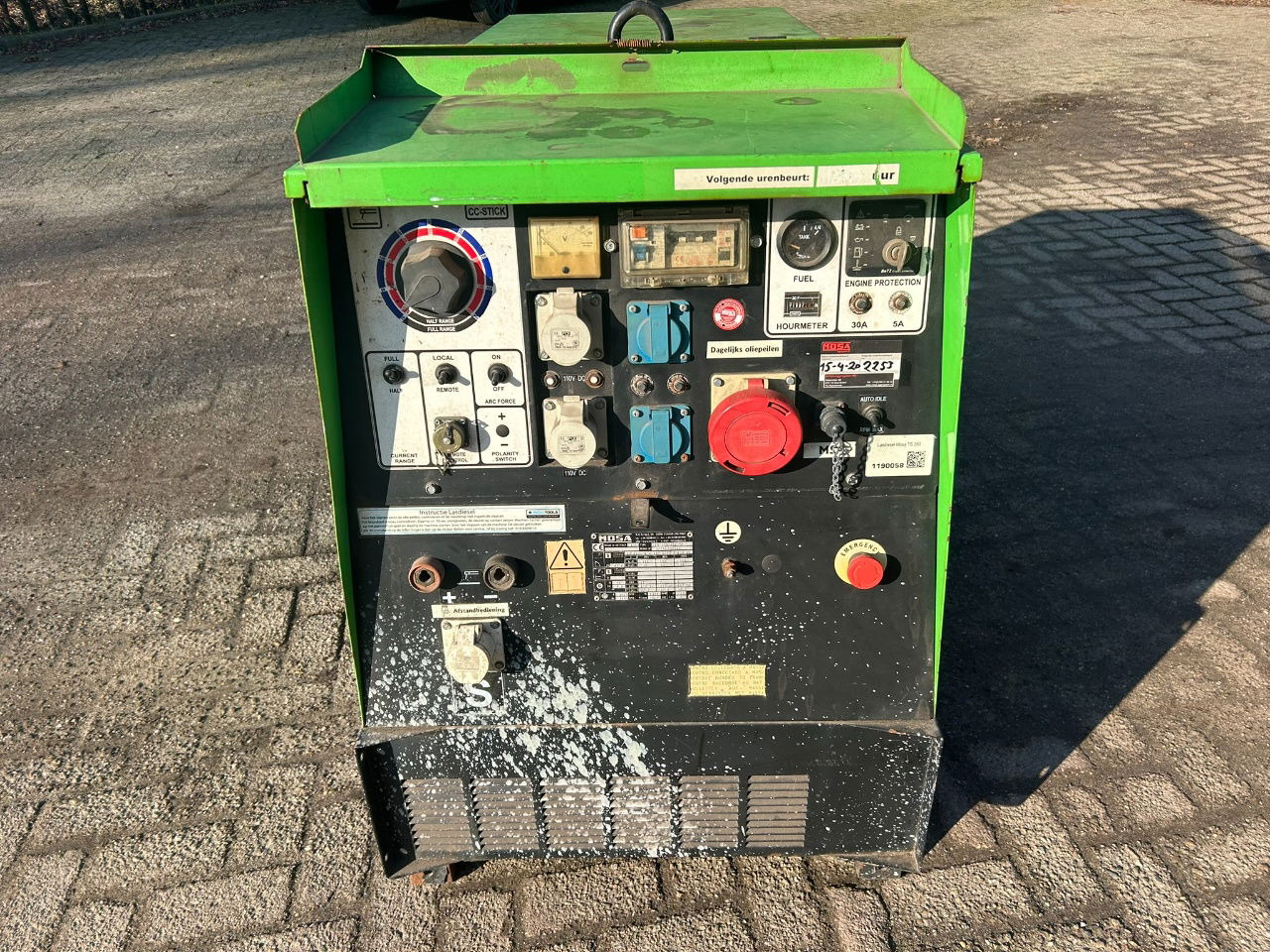 Boxer Mosa 12 kva Te huur Mosa aggregaat TS 350 X 12 kva - Generator set: picture 3 Boxer Mosa 12 kva Te huur Mosa aggregaat TS 350 X 12 kva - Generator set: picture 3