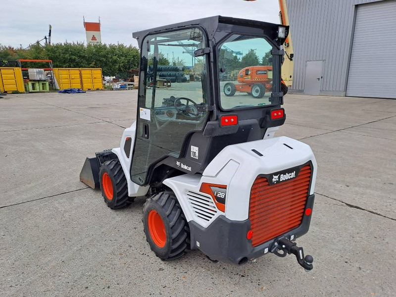 Bobcat L28 - Wheel loader: picture 2 Bobcat L28 - Wheel loader: picture 2