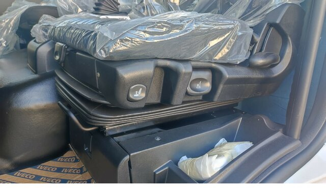 IVECO EuroCargo ML120EL21 EVI_E-AC+ PILOT+PTO... - Other machinery: picture 5 IVECO EuroCargo ML120EL21 EVI_E-AC+ PILOT+PTO... - Other machinery: picture 5