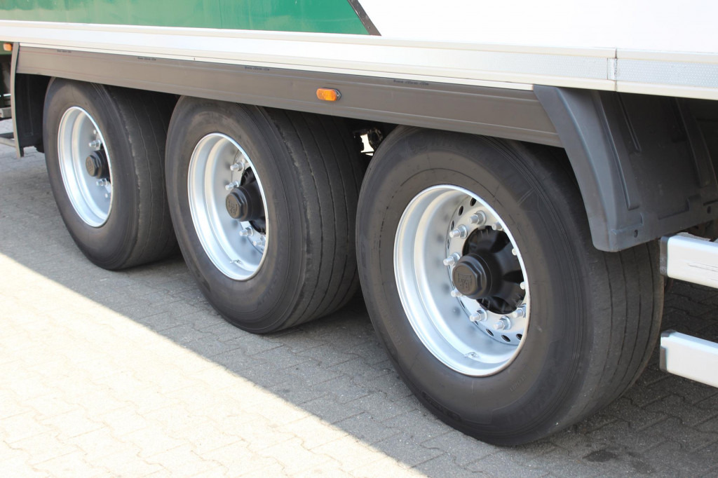 Refrigerator semi-trailer Lamberet TK SLXe Spectrum 2,65h Bi-Multi-Temp. TW  FRC25: picture 6
