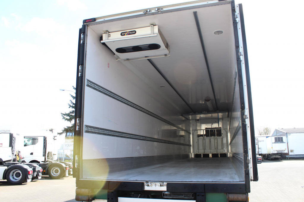 Refrigerator semi-trailer Lamberet TK SLXe Spectrum 2,65h Bi-Multi-Temp. TW  FRC25: picture 14