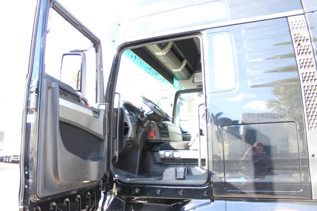 MAN TGX 18.440 XXL  Retarder Standheizung 2 Alutank - Tractor unit: picture 4 MAN TGX 18.440 XXL  Retarder Standheizung 2 Alutank - Tractor unit: picture 4