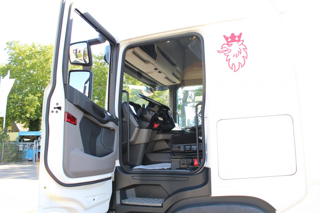 Scania R 500 Retarder LDWS Kühlbox 2 Tanks Navi - Tractor unit: picture 3 Scania R 500 Retarder LDWS Kühlbox 2 Tanks Navi - Tractor unit: picture 3