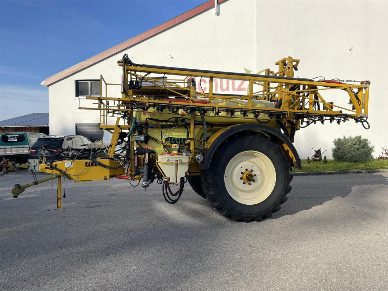 Dubex Vector mit Lenkung, 4.000 Liter Tankvolumen, 28m, Spray Control, Tank Control - Trailed sprayer: picture 2 Dubex Vector mit Lenkung, 4.000 Liter Tankvolumen, 28m, Spray Control, Tank Control - Trailed sprayer: picture 2