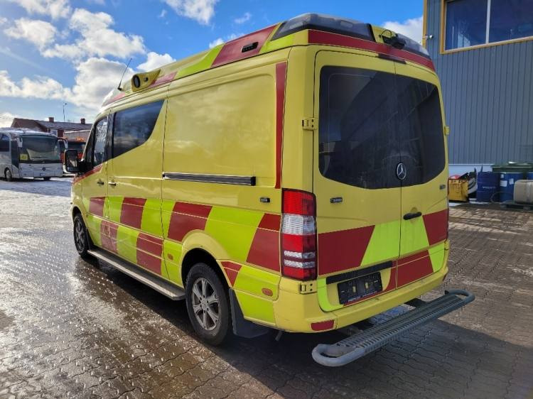 MERCEDES – BENZ SPRINTER AMBULANCE (PROFILE) KLIMA 2.2016 EURO 6 - Ambulance: picture 3 MERCEDES – BENZ SPRINTER AMBULANCE (PROFILE) KLIMA 2.2016 EURO 6 - Ambulance: picture 3