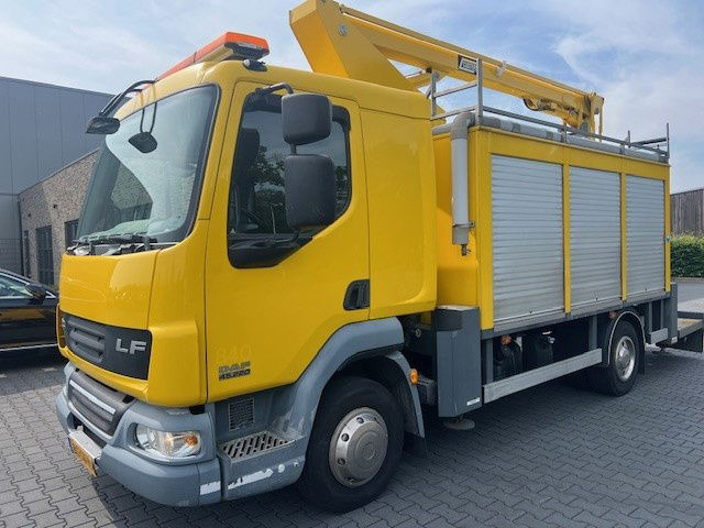 DAF LF 220 FA45.220 LF Custers T265-12.5 - Truck mounted aerial platform: picture 1 DAF LF 220 FA45.220 LF Custers T265-12.5 - Truck mounted aerial platform: picture 1