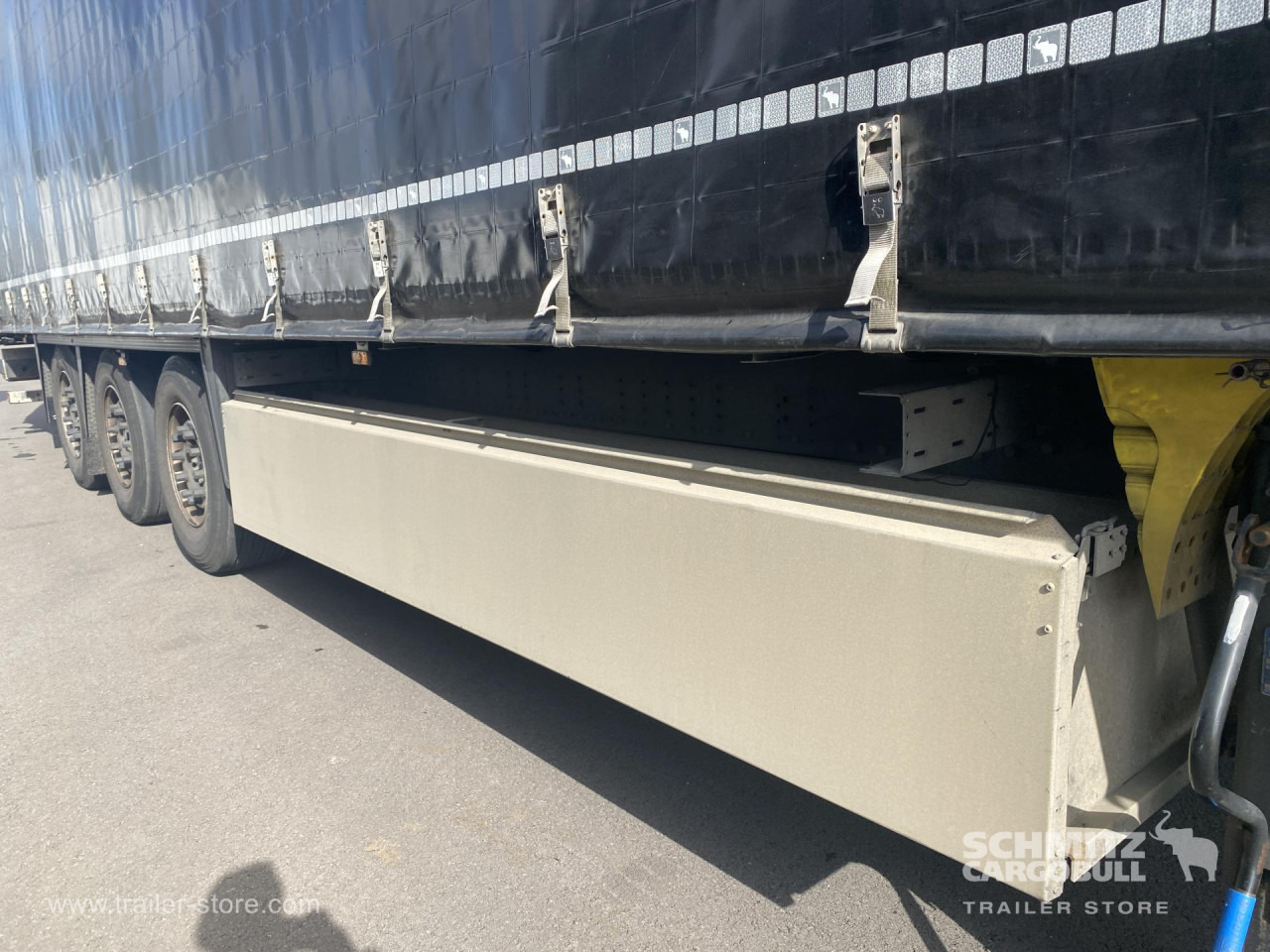 SCHMITZ Curtainsider Standard - Curtainsider semi-trailer: picture 5 SCHMITZ Curtainsider Standard - Curtainsider semi-trailer: picture 5