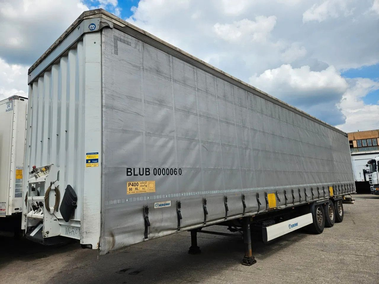 Krone SD XL Code - Curtainsider semi-trailer: picture 1 Krone SD XL Code - Curtainsider semi-trailer: picture 1
