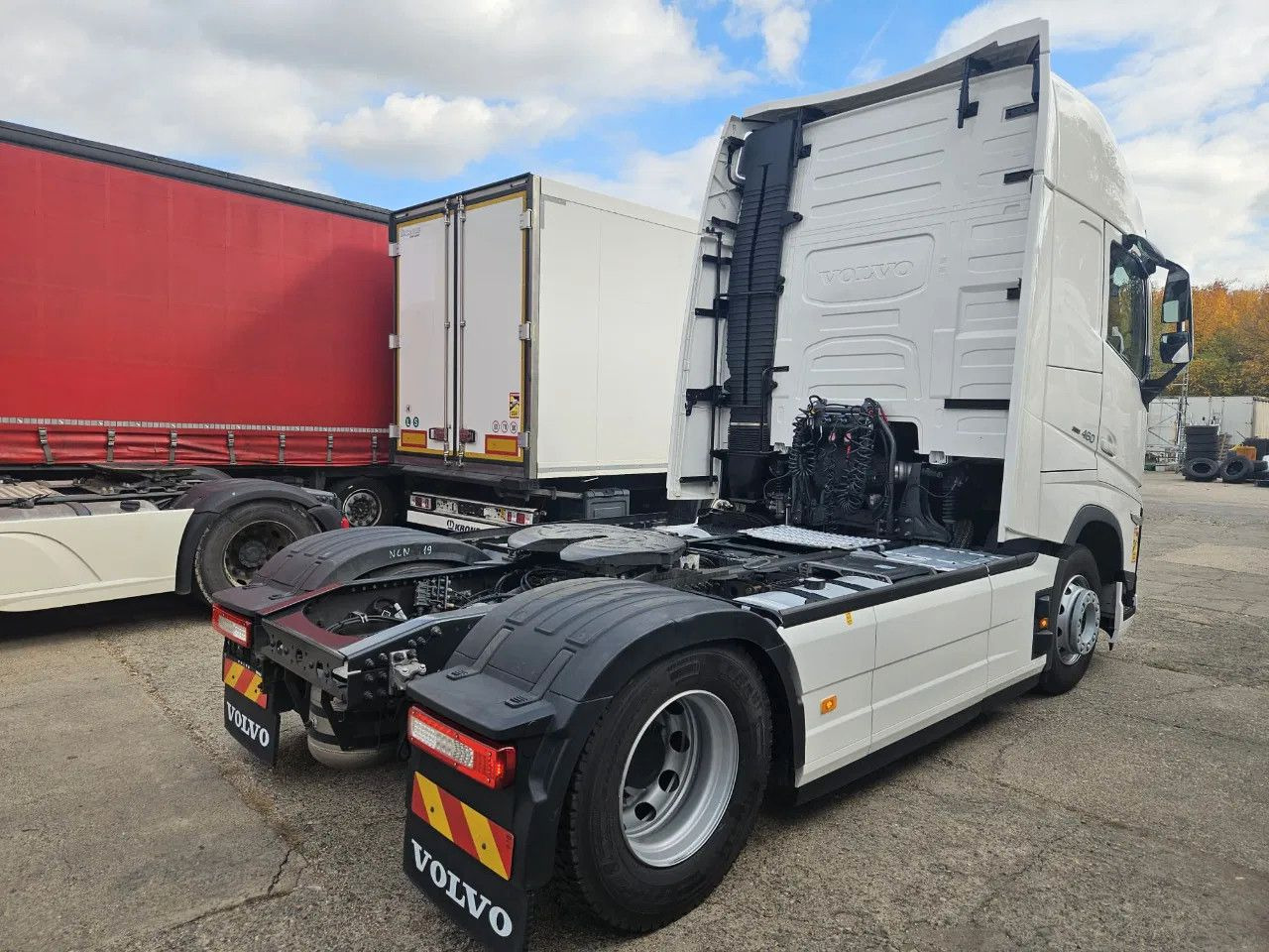 Volvo FH 460 XL, I-Park, ACC, DAS, Gen2V2 - Tractor unit: picture 3 Volvo FH 460 XL, I-Park, ACC, DAS, Gen2V2 - Tractor unit: picture 3