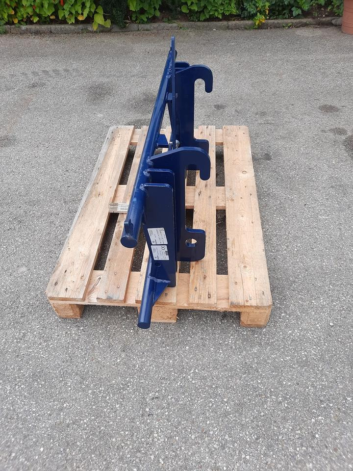 Euroadapter Giant Toyo Hoflader Radlader Euro Adapter - Attachment for Construction machinery: picture 2 Euroadapter Giant Toyo Hoflader Radlader Euro Adapter - Attachment for Construction machinery: picture 2