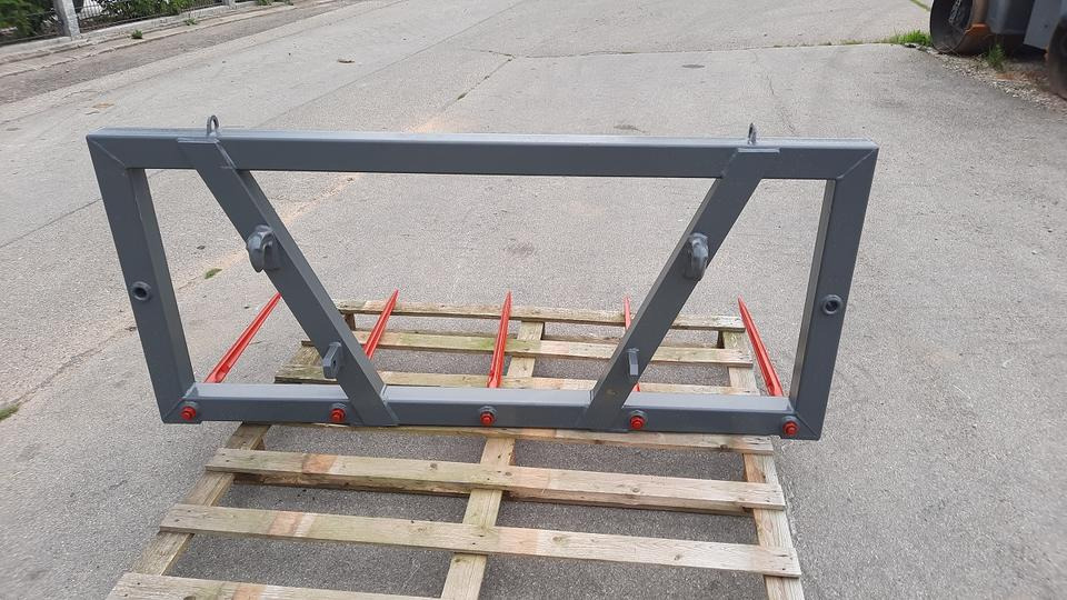 Ballenspieß Ballengabel Rundballengabel Quaderballenspieß Euro - Silage equipment: picture 4 Ballenspieß Ballengabel Rundballengabel Quaderballenspieß Euro - Silage equipment: picture 4