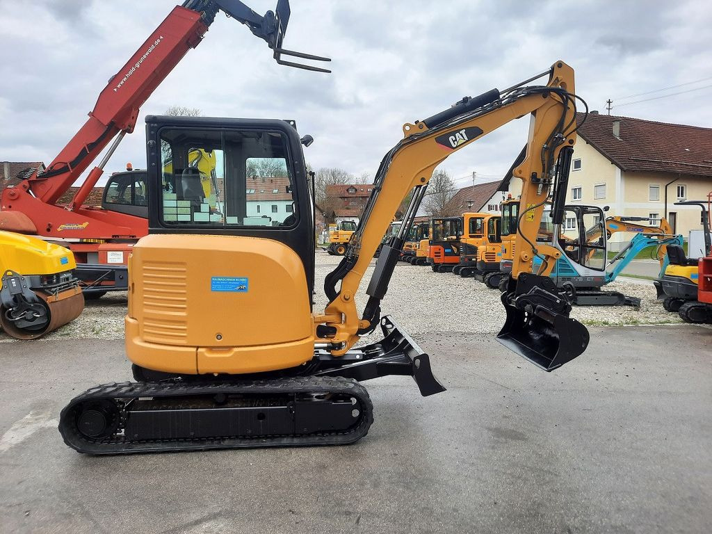 CAT 303.5 - Mini excavator: picture 3 CAT 303.5 - Mini excavator: picture 3