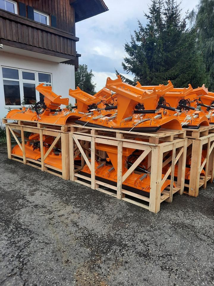 Snow plough Schneeschild Vario 2,6m Schneepflug Schlepper Radlader Hoflader: picture 8 Snow plough Schneeschild Vario 2,6m Schneepflug Schlepper Radlader Hoflader: picture 8