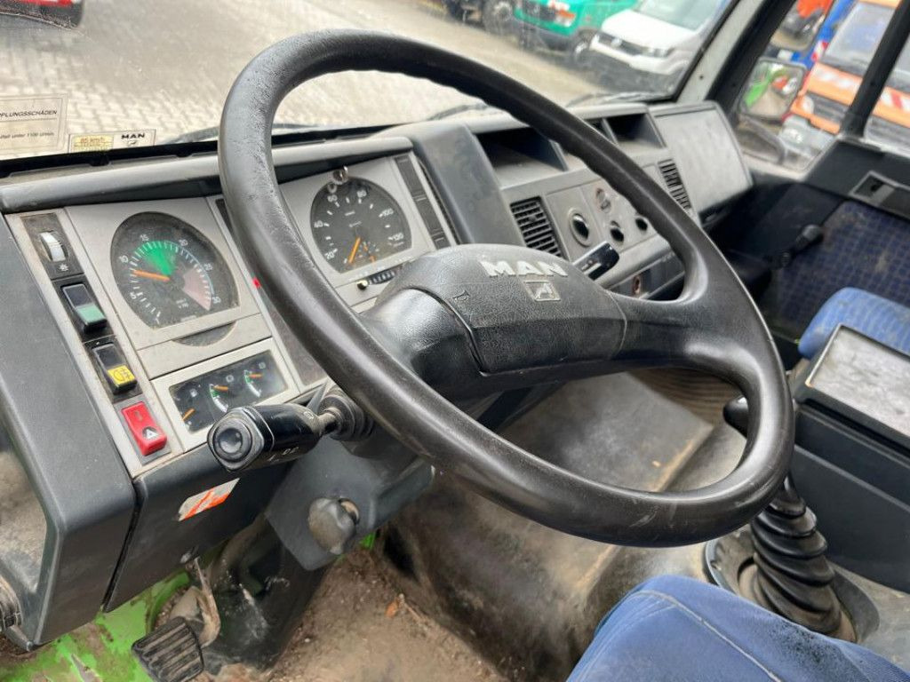 MAN LE 8.180 K 2-Achs Kipper Doppelkabine Meiller - Tipper van, Combi van: picture 5 MAN LE 8.180 K 2-Achs Kipper Doppelkabine Meiller - Tipper van, Combi van: picture 5