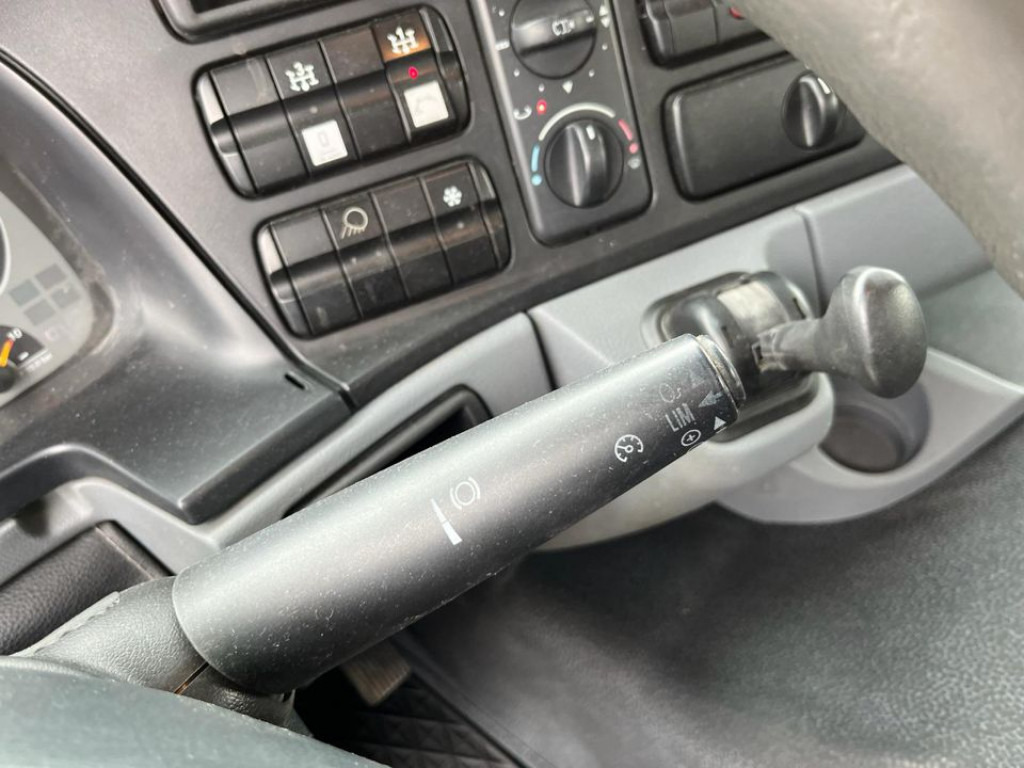 MERCEDES-BENZ Actros 3241 B 8x4  Betonpumpe Putzmeister 42m - Concrete pump truck: picture 4 MERCEDES-BENZ Actros 3241 B 8x4  Betonpumpe Putzmeister 42m - Concrete pump truck: picture 4