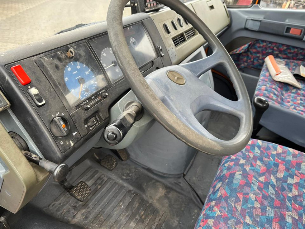 MERCEDES-BENZ Mercedes-Benz Vario Hubarbeitsbühne 612 D Arbeitshöhe 18m - Truck mounted aerial platform: picture 5 MERCEDES-BENZ Mercedes-Benz Vario Hubarbeitsbühne 612 D Arbeitshöhe 18m - Truck mounted aerial platform: picture 5