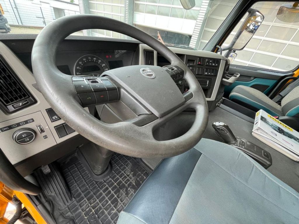 Volvo FM 410 4x2 SZM 6796 KG Leergewicht - Tractor unit: picture 5 Volvo FM 410 4x2 SZM 6796 KG Leergewicht - Tractor unit: picture 5