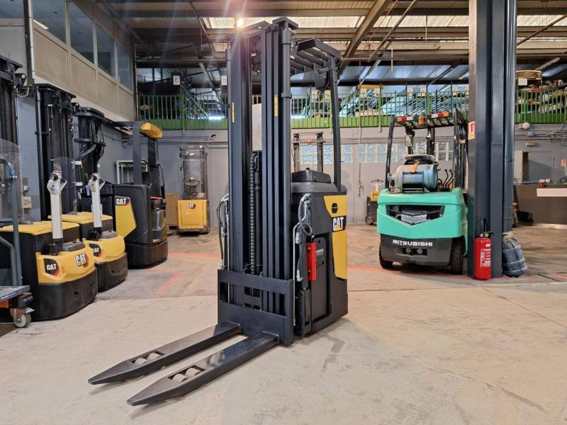 Caterpillar NSR16N - Stacker: picture 2 Caterpillar NSR16N - Stacker: picture 2