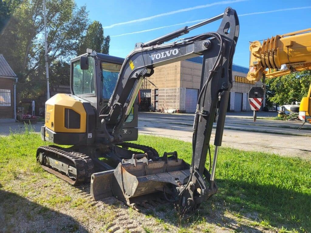 Volvo EC37F - Mini excavator: picture 1 Volvo EC37F - Mini excavator: picture 1