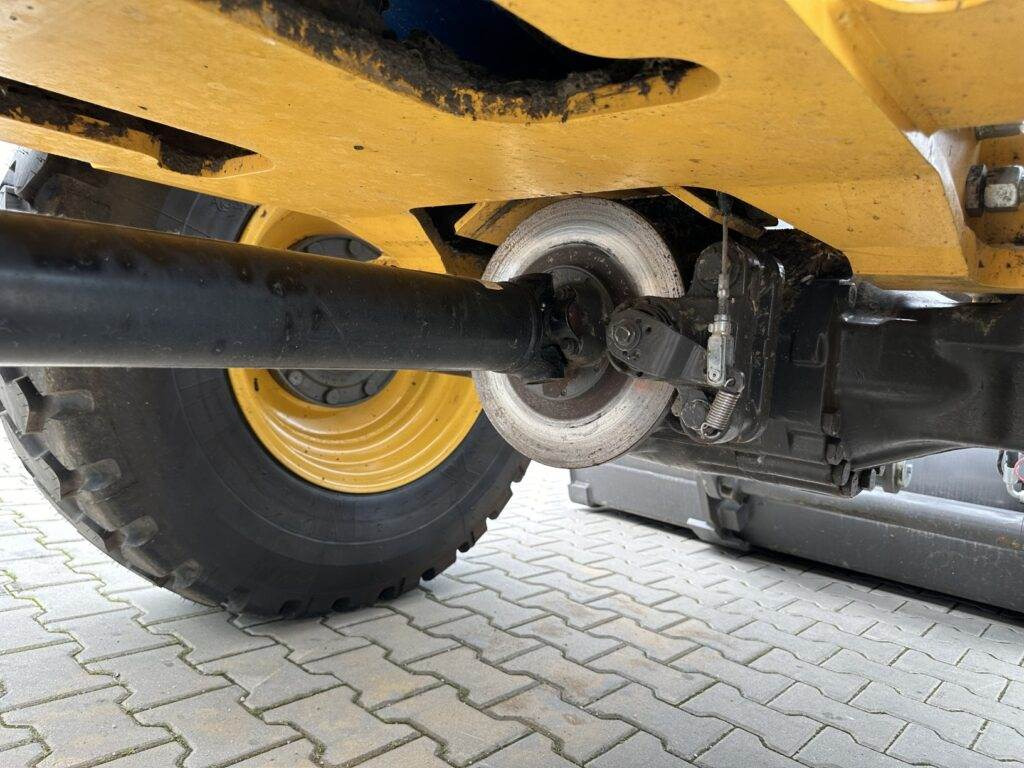 Wheel loader Volvo L45HS: picture 14