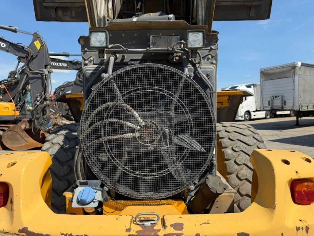 Wheel loader Volvo L60H: picture 6