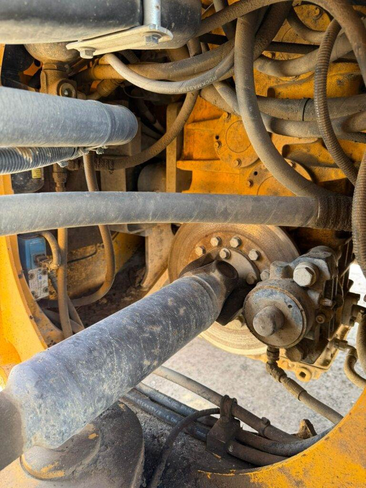 Wheel loader Volvo L60H: picture 7