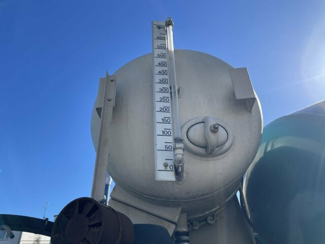 Betonmischer-Auflieger Intermix 12 m³ mit Motor - Concrete mixer semi-trailer: picture 3 Betonmischer-Auflieger Intermix 12 m³ mit Motor - Concrete mixer semi-trailer: picture 3