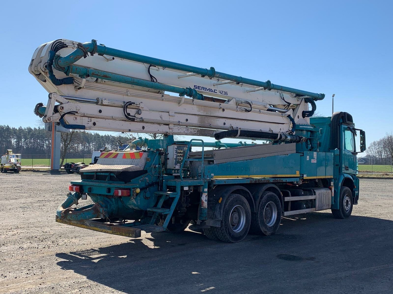 Mercedes-Benz AROCS 2636 6x4 Euro 6 Betonpumpe SERMAC 4Z36 - Concrete pump truck: picture 5 Mercedes-Benz AROCS 2636 6x4 Euro 6 Betonpumpe SERMAC 4Z36 - Concrete pump truck: picture 5