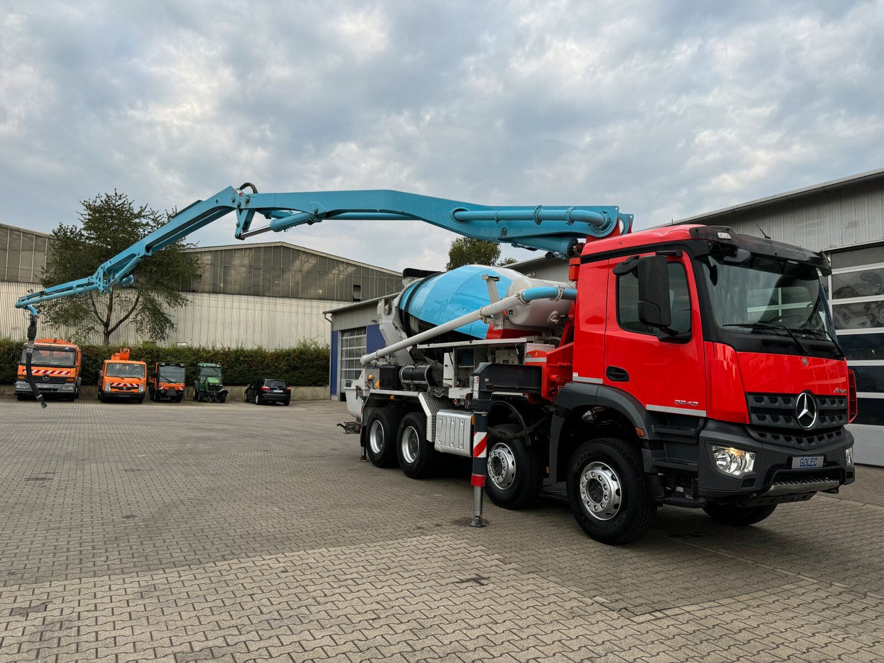 Mercedes-Benz AROCS 3243 8x4 Euro 6 Pumi Putzmeister TMM 24-3 - Concrete pump truck: picture 2 Mercedes-Benz AROCS 3243 8x4 Euro 6 Pumi Putzmeister TMM 24-3 - Concrete pump truck: picture 2