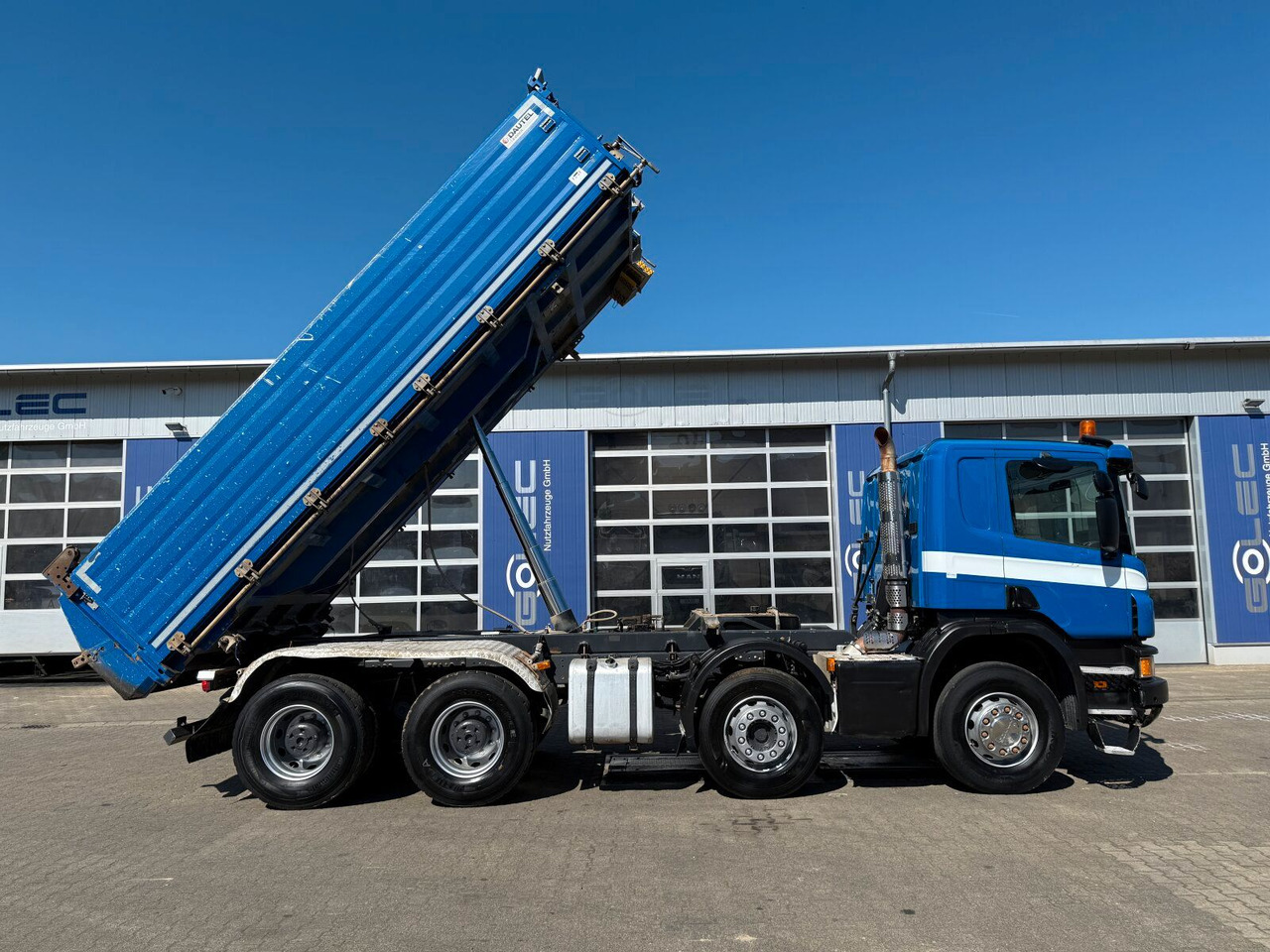 Scania P 410 8x4 Dreiseitenkipper DAUTEL - Tipper: picture 4 Scania P 410 8x4 Dreiseitenkipper DAUTEL - Tipper: picture 4