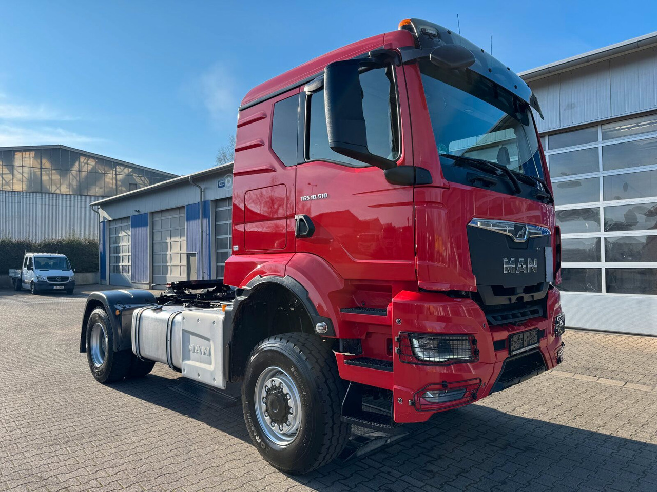 MAN TGS 18.510 4x4 SZM - Kipphyd. Blatt Luft Pritard - Tractor unit: picture 1 MAN TGS 18.510 4x4 SZM - Kipphyd. Blatt Luft Pritard - Tractor unit: picture 1