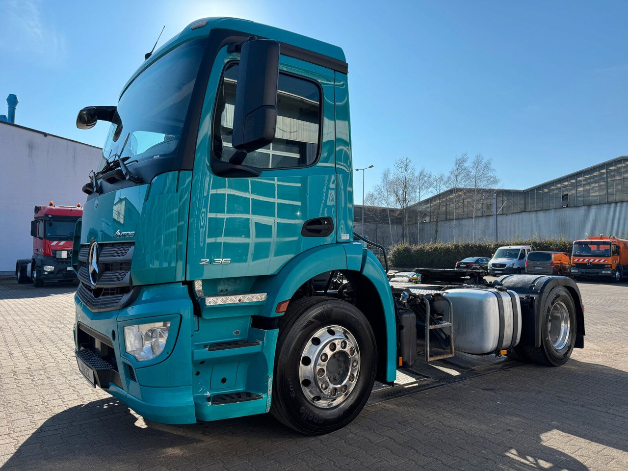 Mercedes-Benz Antos 2136 4x2 SZM Retarder Kipphyd. - Tractor unit: picture 2 Mercedes-Benz Antos 2136 4x2 SZM Retarder Kipphyd. - Tractor unit: picture 2