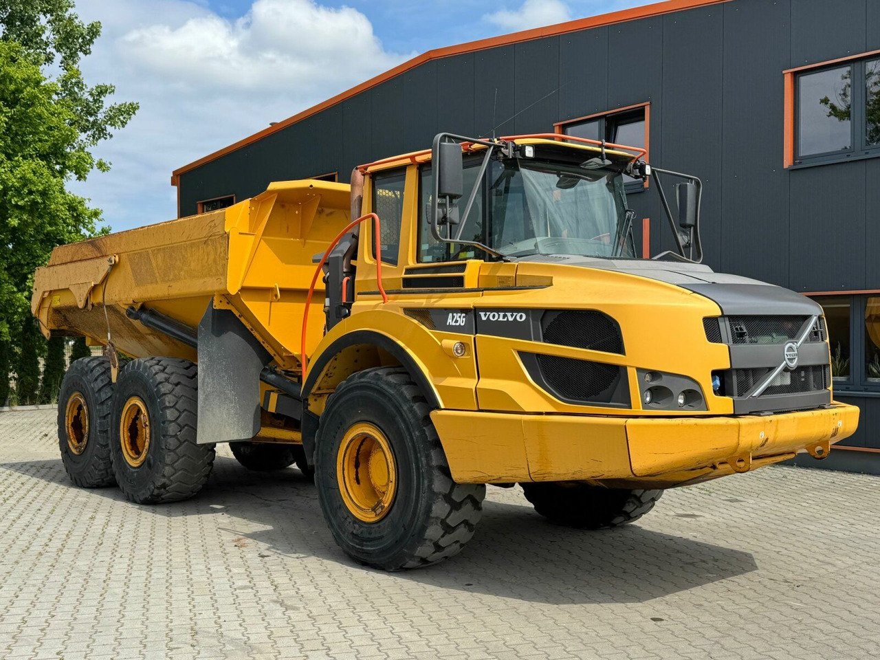 Tipper Volvo A25G Dumper 22,5 Ton 11.361 Stunden Volvo A25G Dumper 22,5 Ton 11.361 Stunden: picture 1