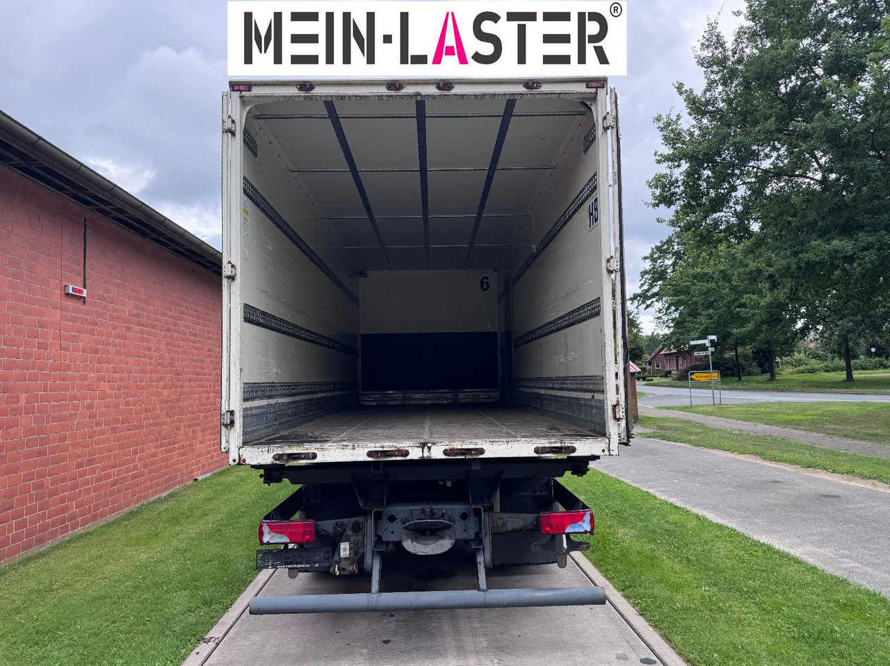 Box truck MAN TGA 18.350 BDF  5 Sitzer Klima nur 209.380 km: picture 7