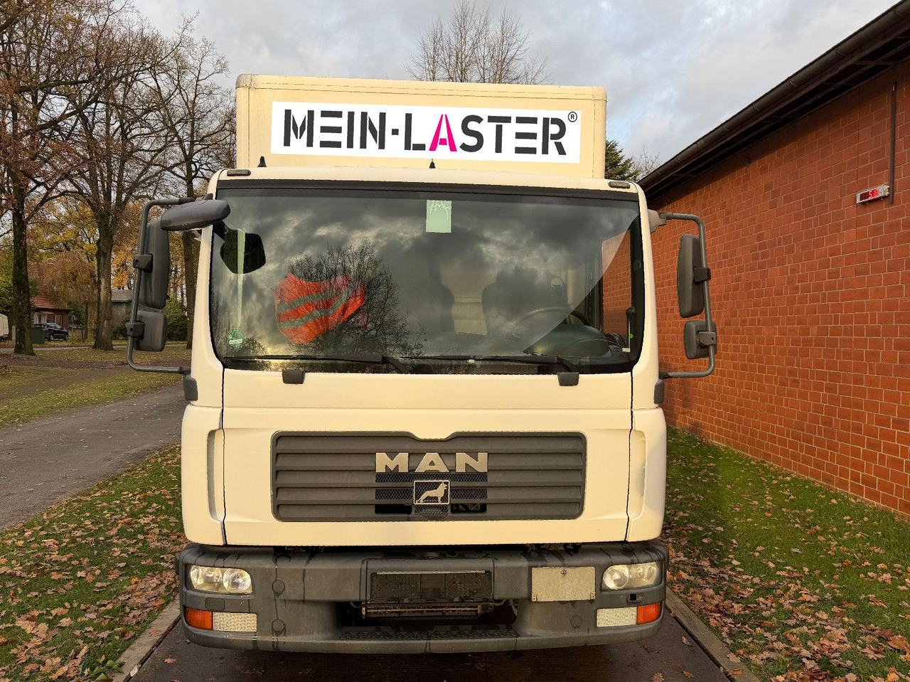 MAN TGL 8.180 Ladebordwand 3 Sitzer - Box van: picture 4 MAN TGL 8.180 Ladebordwand 3 Sitzer - Box van: picture 4