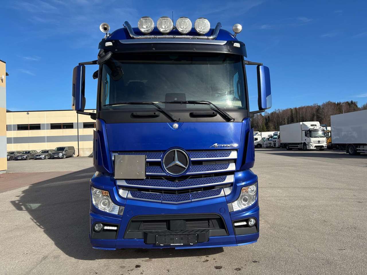 MERCEDES-BENZ ACTROS 2540 - Box truck: picture 3 MERCEDES-BENZ ACTROS 2540 - Box truck: picture 3