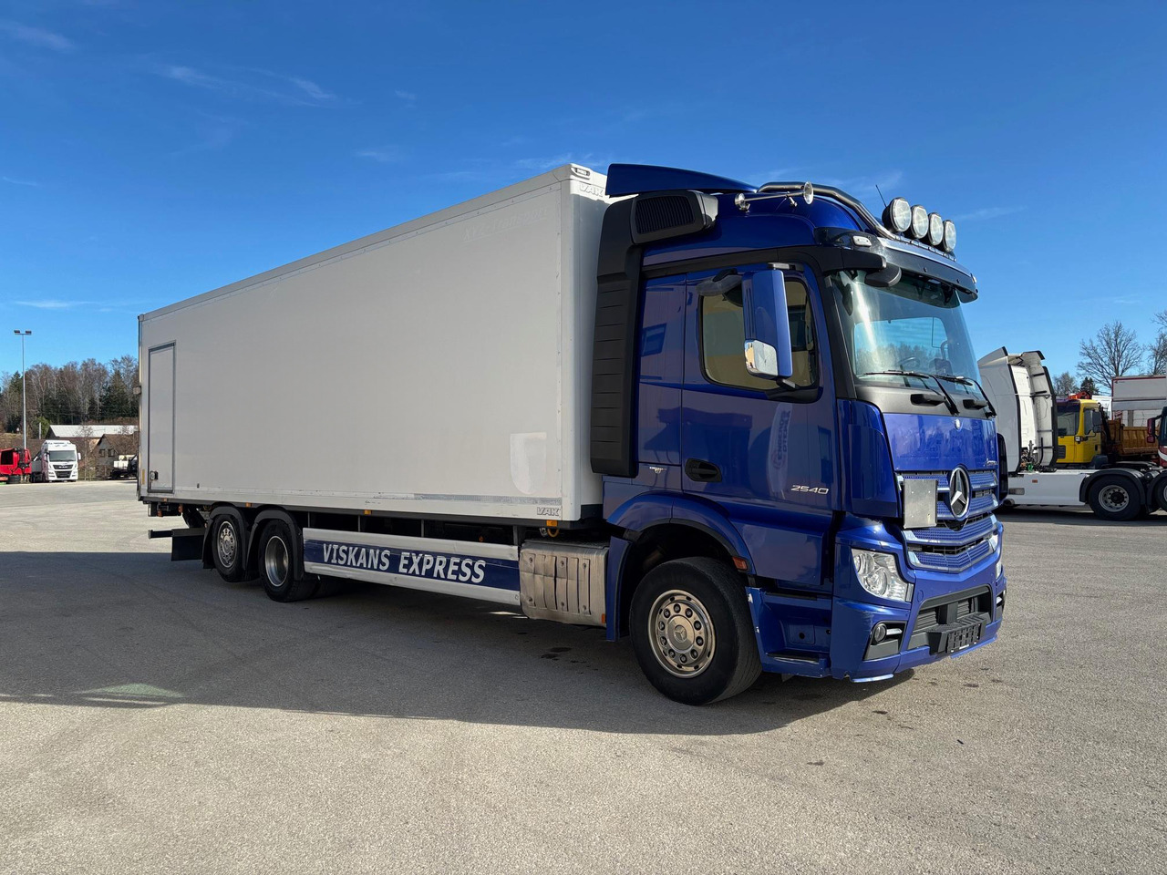 MERCEDES-BENZ ACTROS 2540 - Box truck: picture 1 MERCEDES-BENZ ACTROS 2540 - Box truck: picture 1