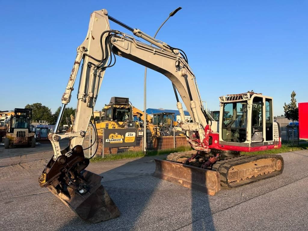 Takeuchi TB 1140 + ISUZU Motor Klima 14.3 Tonnen ! - Crawler excavator: picture 3 Takeuchi TB 1140 + ISUZU Motor Klima 14.3 Tonnen ! - Crawler excavator: picture 3