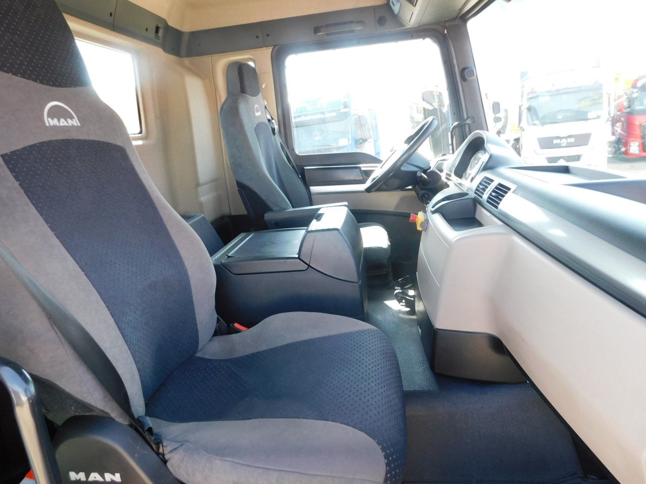 Man Tgs - Concrete mixer truck: picture 5 Man Tgs - Concrete mixer truck: picture 5