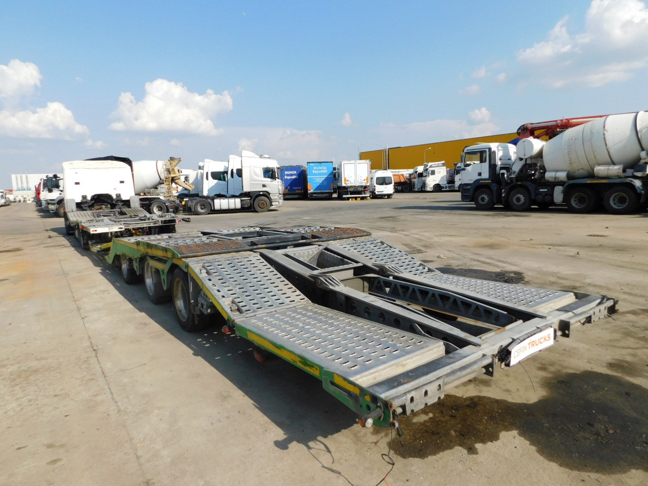 Scania Lb 4x2 - Autotransporter truck: picture 4 Scania Lb 4x2 - Autotransporter truck: picture 4