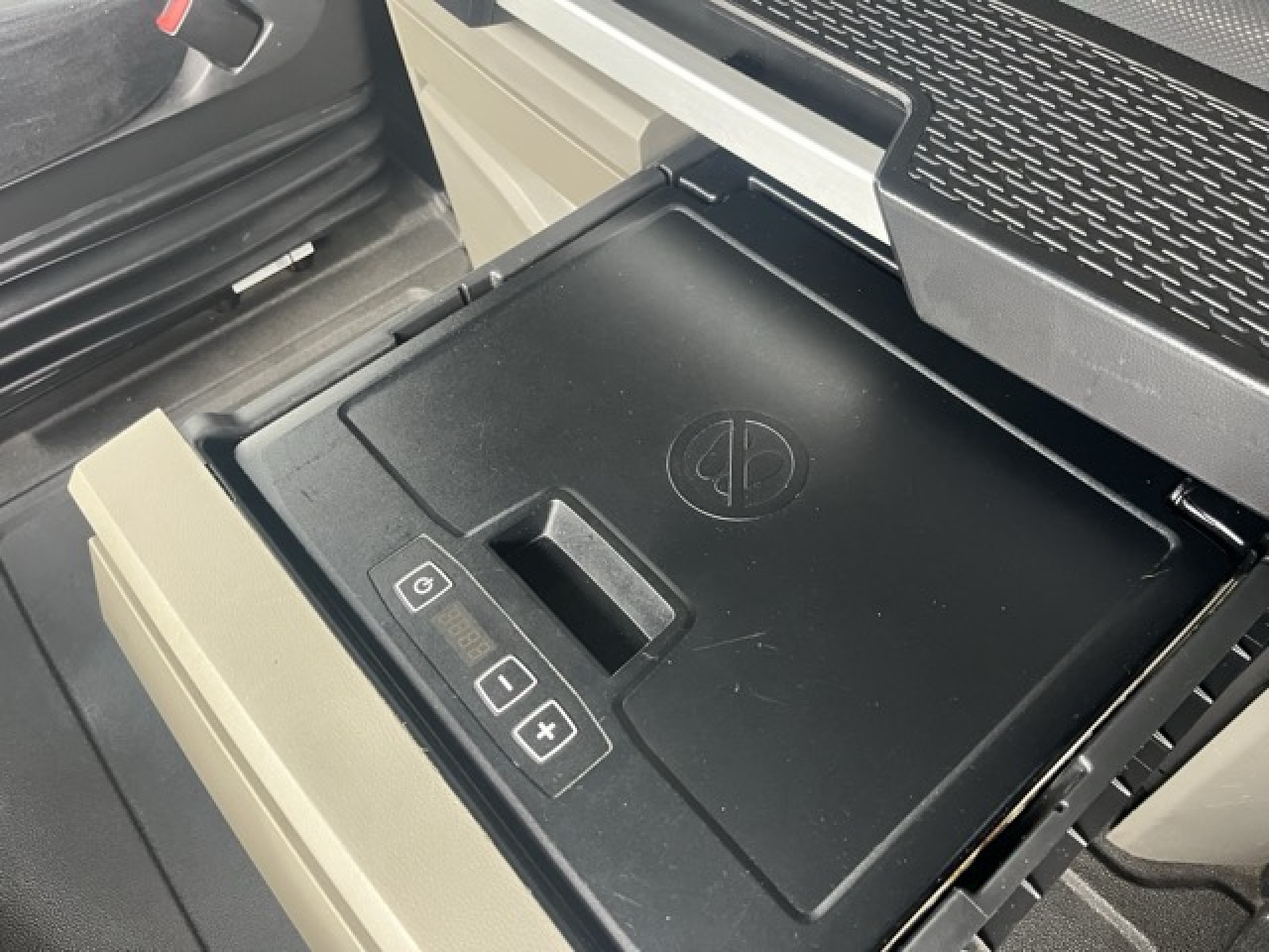 MAN TGX 18.510 4x2 LL SA Euro6 Retarder Klima ZV - Tractor unit: picture 5 MAN TGX 18.510 4x2 LL SA Euro6 Retarder Klima ZV - Tractor unit: picture 5