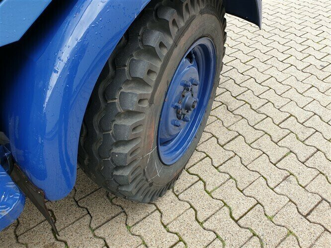 AL 28 Ruthmann Hubwagen, 2,5t, 4x2 AL 28 Ruthmann Hubwagen, 2,5t, 4x2 - Skip loader truck: picture 3 AL 28 Ruthmann Hubwagen, 2,5t, 4x2 AL 28 Ruthmann Hubwagen, 2,5t, 4x2 - Skip loader truck: picture 3