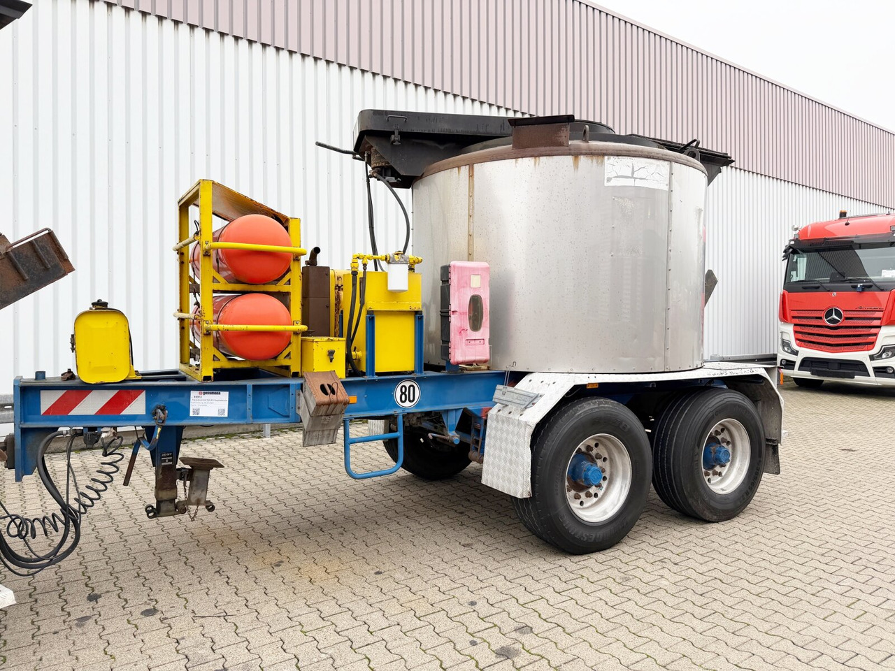 Faehndrich AG TKS-Z13 Asphaltkocher Faehndrich AG TKS-Z13 Asphaltkocher - Asphalt distributor: picture 1 Faehndrich AG TKS-Z13 Asphaltkocher Faehndrich AG TKS-Z13 Asphaltkocher - Asphalt distributor: picture 1