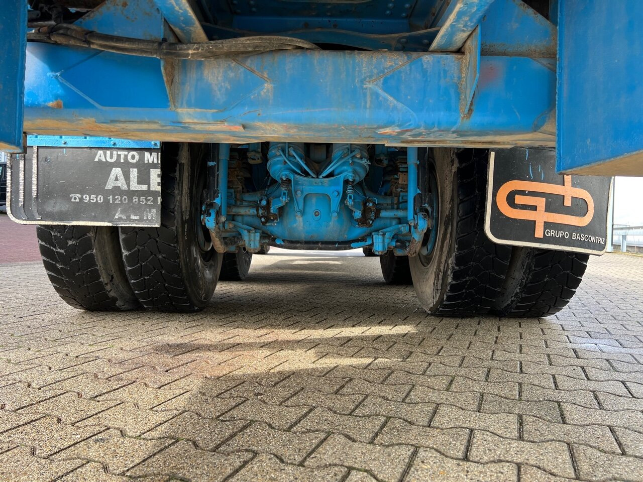 MAN TGA 26.310 6X6 BB TGA 26.310 6X6 BB, Kran PALFINGER PK 23002 C, Funk - Crane truck: picture 2 MAN TGA 26.310 6X6 BB TGA 26.310 6X6 BB, Kran PALFINGER PK 23002 C, Funk - Crane truck: picture 2