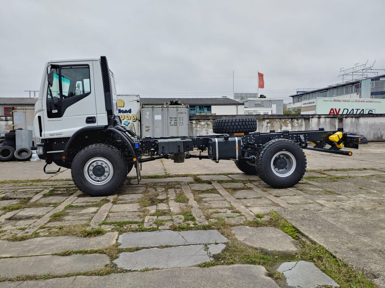 ML150E25WS 4x4 ML150E25WS 4x4, Einzelbereifung, 4x VORNANDEN! - Cab chassis truck: picture 2 ML150E25WS 4x4 ML150E25WS 4x4, Einzelbereifung, 4x VORNANDEN! - Cab chassis truck: picture 2