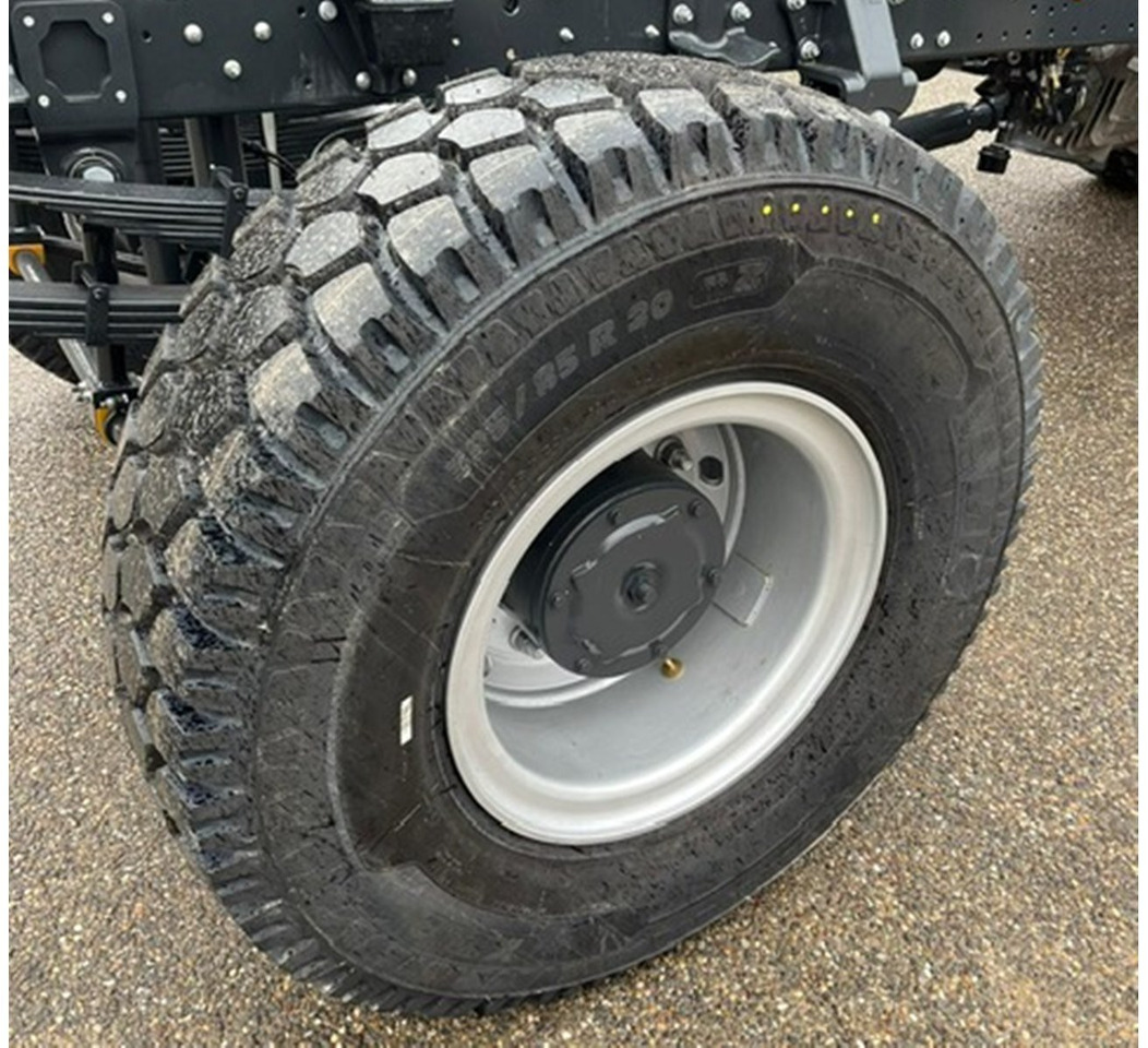 ML150E25WS 4x4 ML150E25WS 4x4, Einzelbereifung, 4x VORNANDEN! - Cab chassis truck: picture 3 ML150E25WS 4x4 ML150E25WS 4x4, Einzelbereifung, 4x VORNANDEN! - Cab chassis truck: picture 3