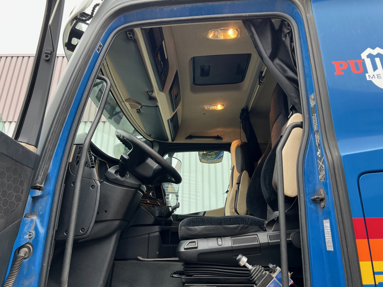 Mercedes-Benz Actros 1848 L 4x2 Actros 1848 L 4x2, Retarder, Getreidekipper ca. 16m³ - Tipper: picture 4 Mercedes-Benz Actros 1848 L 4x2 Actros 1848 L 4x2, Retarder, Getreidekipper ca. 16m³ - Tipper: picture 4